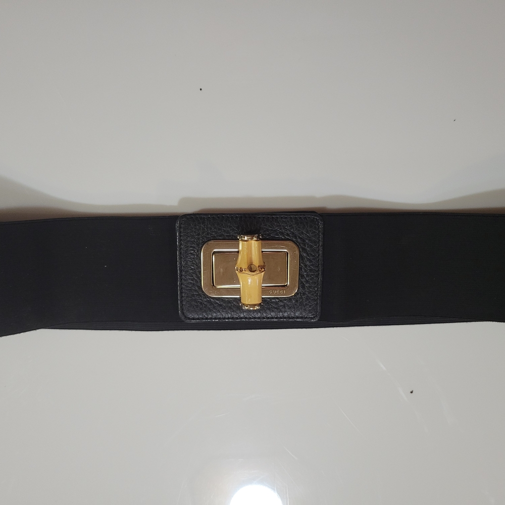 Gucci Authentic Black and Gold Cinch Belt New